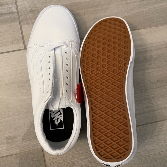 Vans - Picture 4 of 4